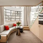 Le Cinq Codet Hotel Paris