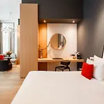 Le Cinq Codet 5* Párizs
