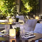 Le Cinq Codet Szálloda 5*