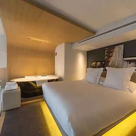 Le Cinq Codet 5*