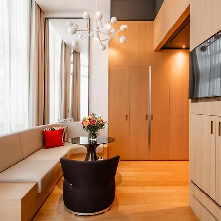 Le Cinq Codet 5* Paris