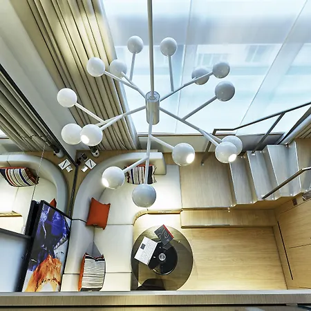 Le Cinq Codet Hotell 5*