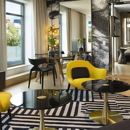 Hotel Le Cinq Codet Paryż