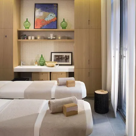 Le Cinq Codet 5*