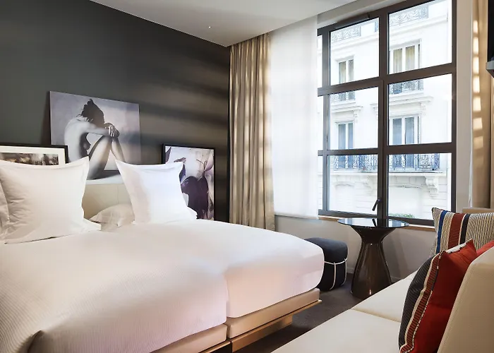 Le Cinq Codet Hotel Paris