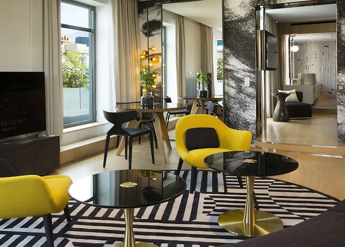 Hotel Le Cinq Codet Paris