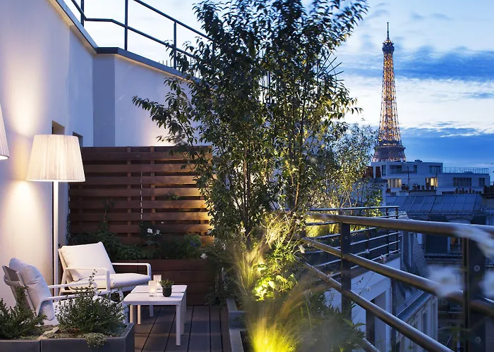 Le Cinq Codet Hotel