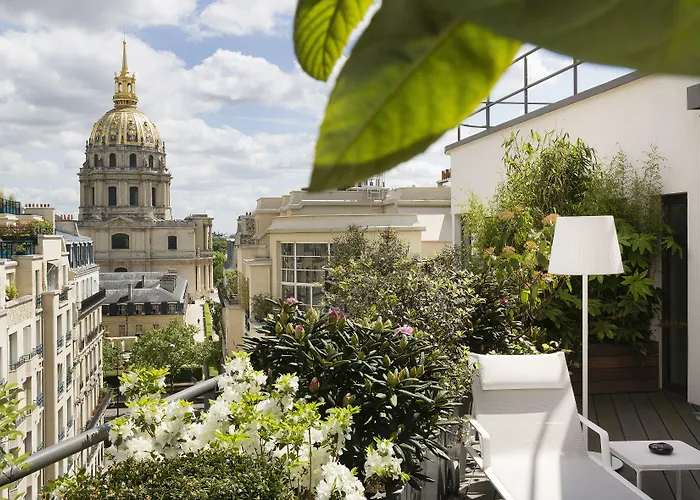 Le Cinq Codet Hotel Paris