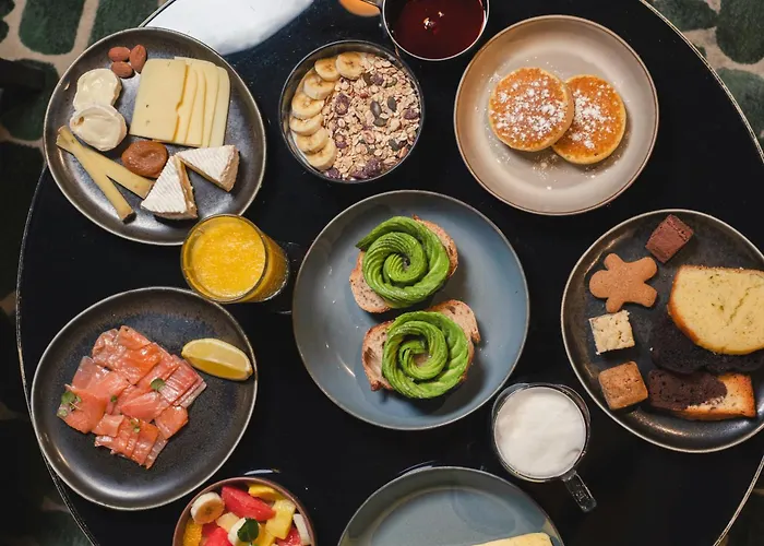 Hotel Le Cinq Codet 5*