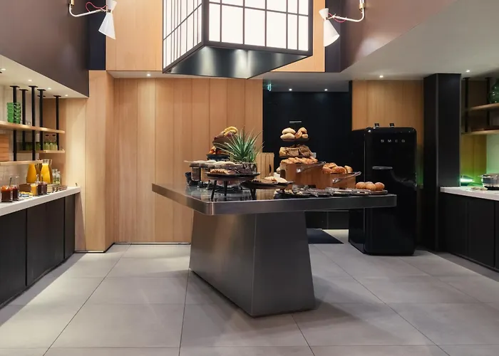 Le Cinq Codet Hotel Paris